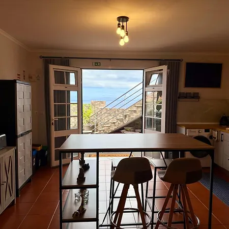 Airport Oasis Apartman *