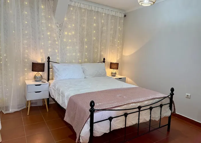 Airport Oasis サンタ・クルーズ