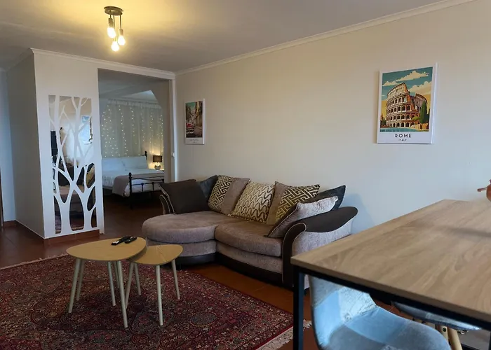 Airport Oasis サンタ・クルーズ